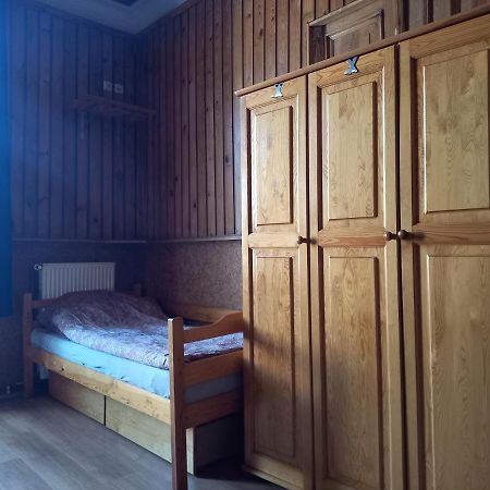 Pokój 4 osobowy w centrum Gdańska z aneksem kuchennym ROOMS TO LET Exterior foto